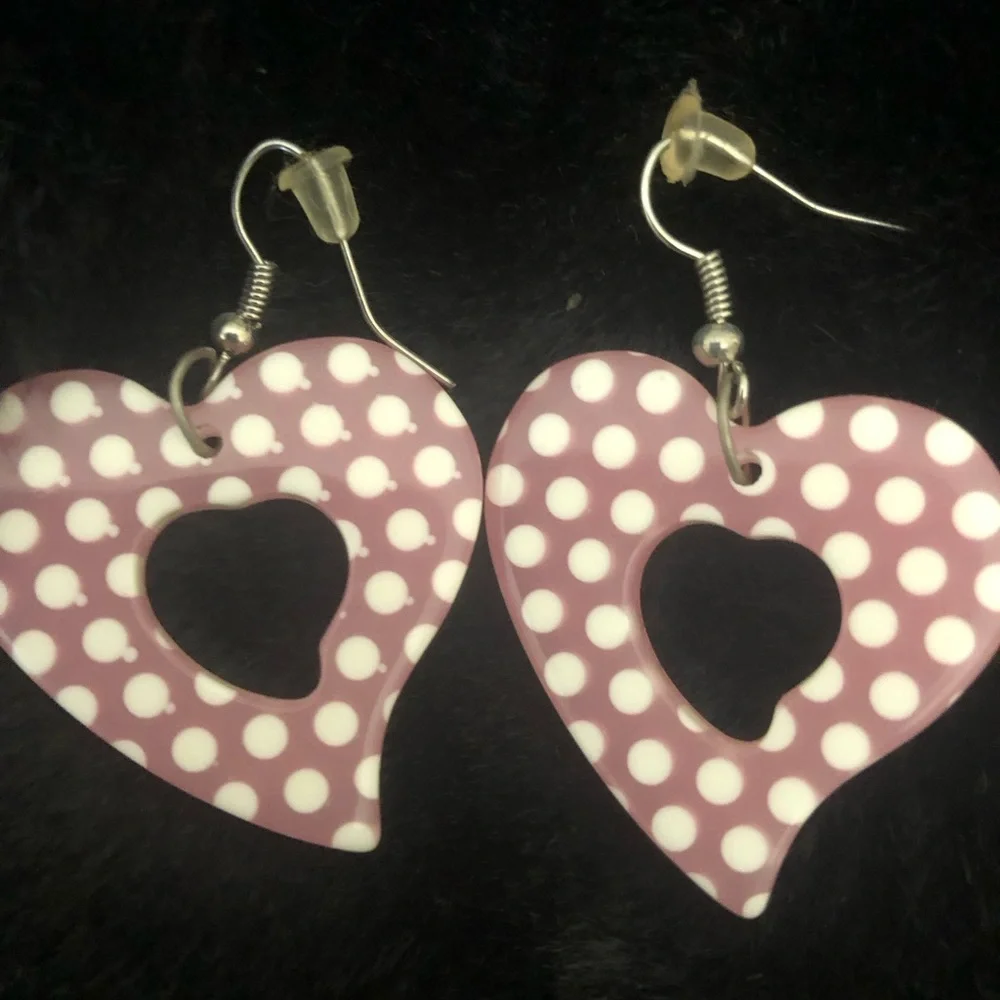 HEART EARRINGS - Picture 2 of 3